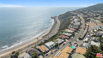 18111 Coastline Drive 1