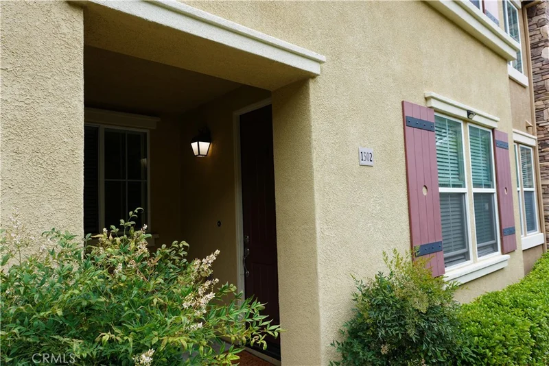 30505 Canyon Hills 1502