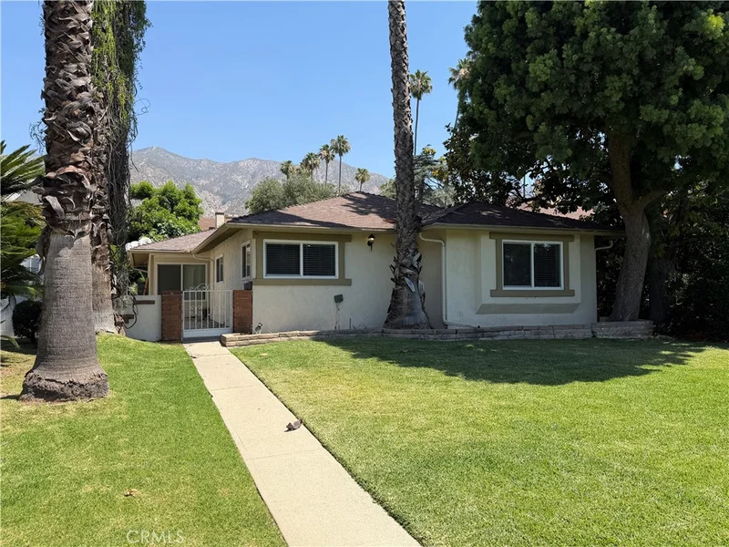 511 Mariposa Avenue