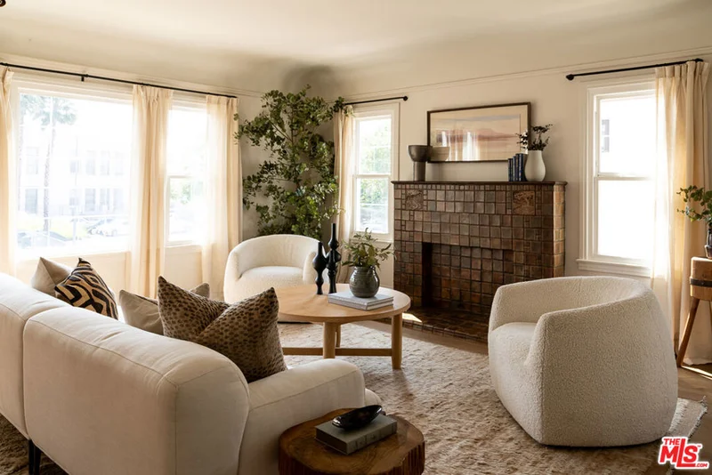 927 S Sycamore Avenue, Los Angeles, CA 90036