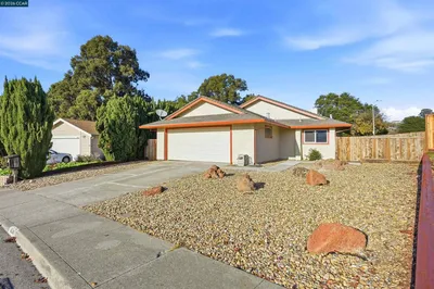 834 Coral Ridge Cir