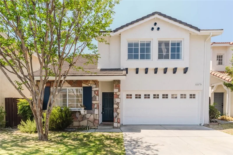 12275 Windmere Avenue, Sylmar, CA 91342