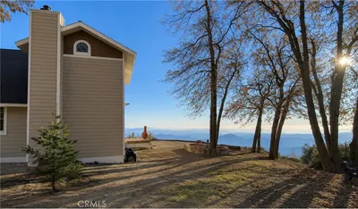 21795 Crestline