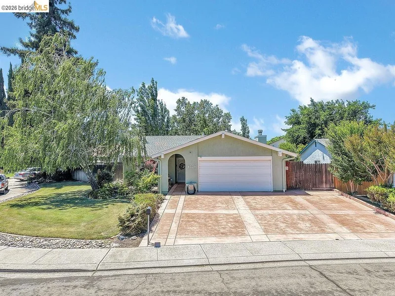 1225 Tarrogana Dr, Tracy, CA 95376