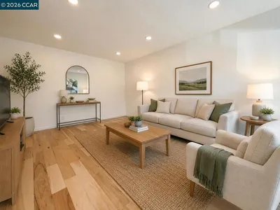 10 Moss Ave 15