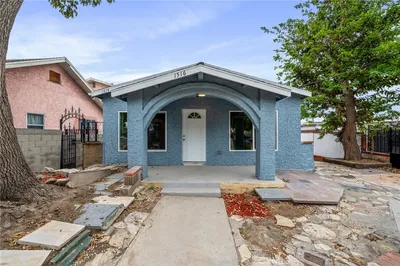 1516 E Young, Wilmington, CA 90744