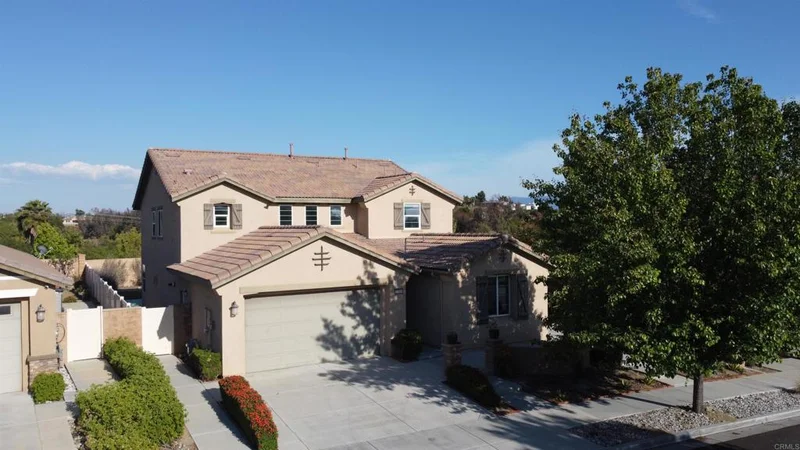 37604 River Oats Lane