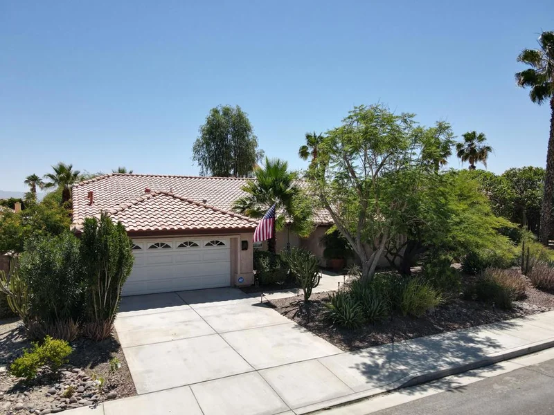 43850 Venice Drive