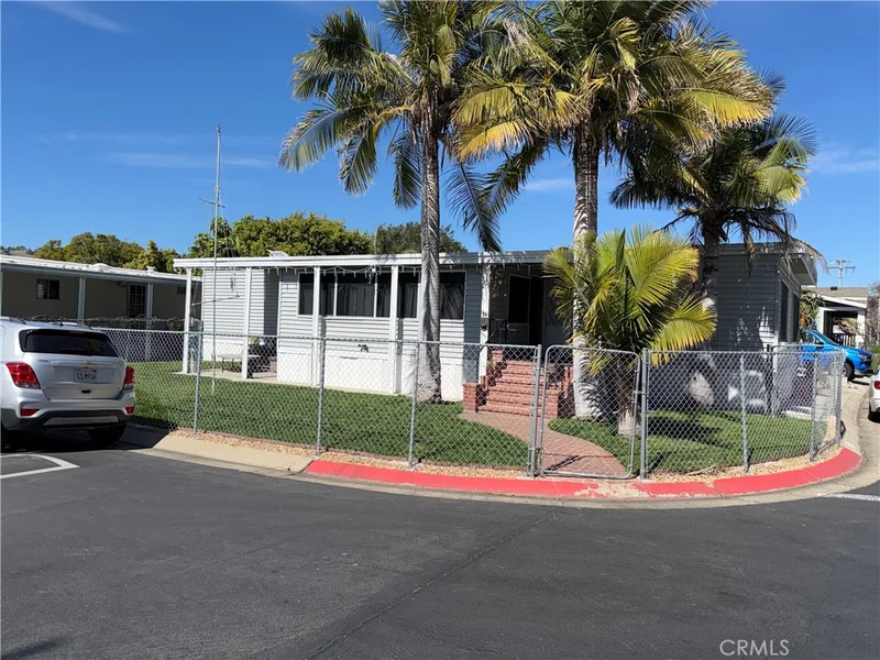 32742 Alipaz Street 75 photo 2
