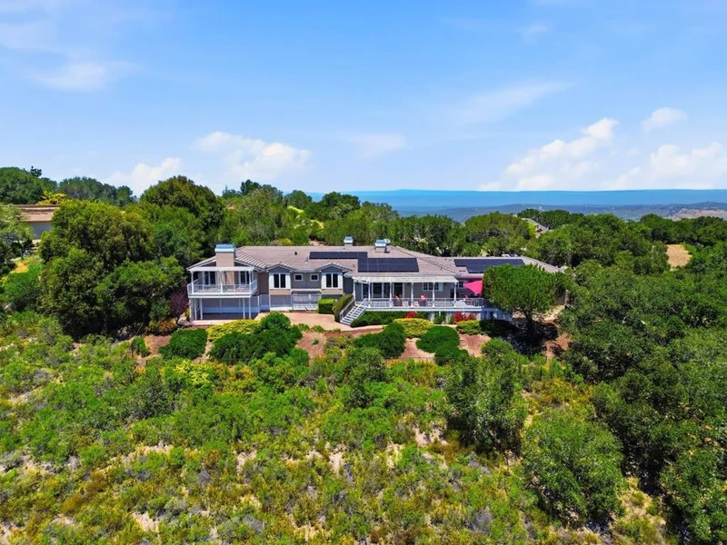 11142 Saddle Road photo 2