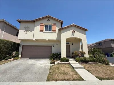 9072 Sylmar
