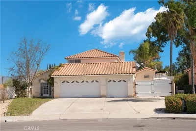42966 Avenida Gato