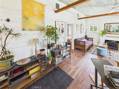 4208 Ramsden photo 2