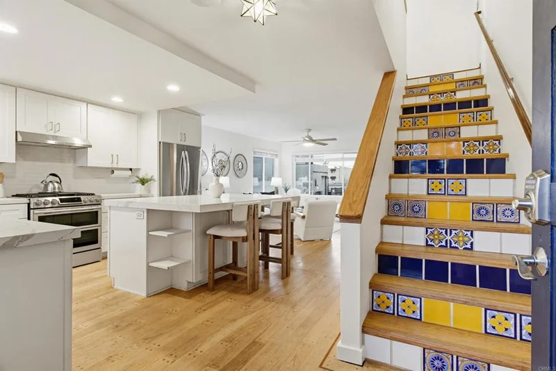 5027 Santa Monica Avenue F, San Diego, CA 92107