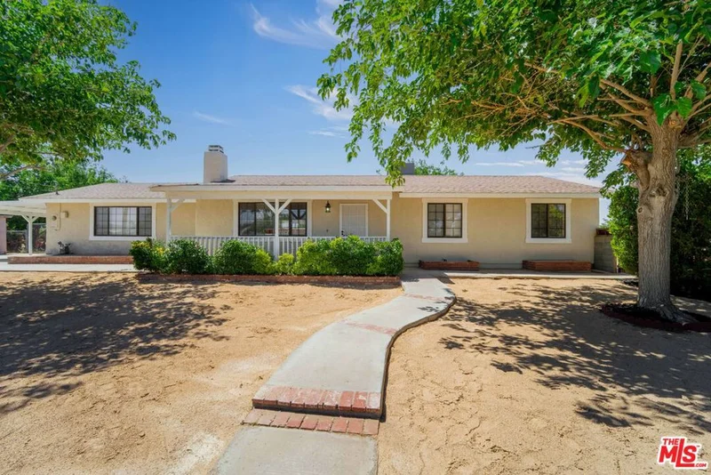 10250 E Avenue Q10, Littlerock, CA 93543