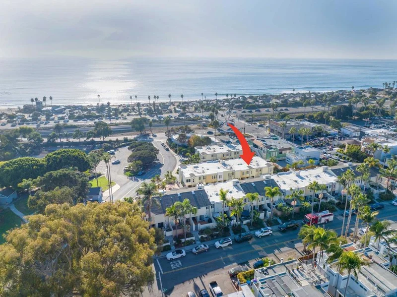 2130 Orinda Dr E, Cardiff By The Sea, CA 92007