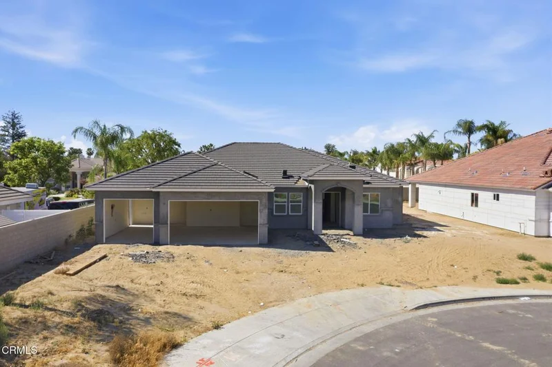 13508 Velma Pearl Way