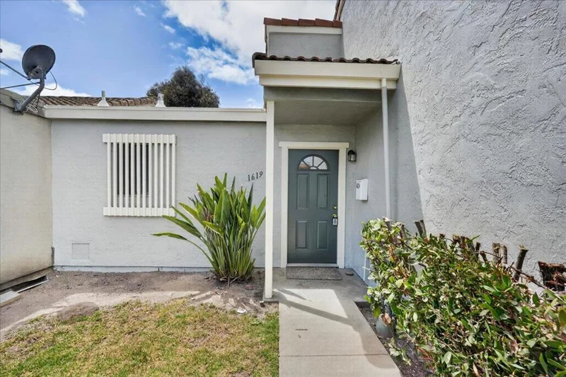 1619 Cherokee Drive, Salinas, CA 93906