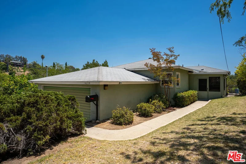 6214 Oak Crest Way, Los Angeles, CA 90042