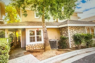 401 Chandler W