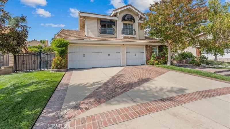 1367 Northstar