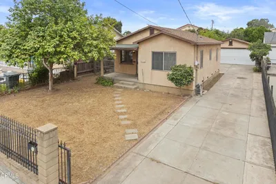 2715 Falling Leaf Avenue