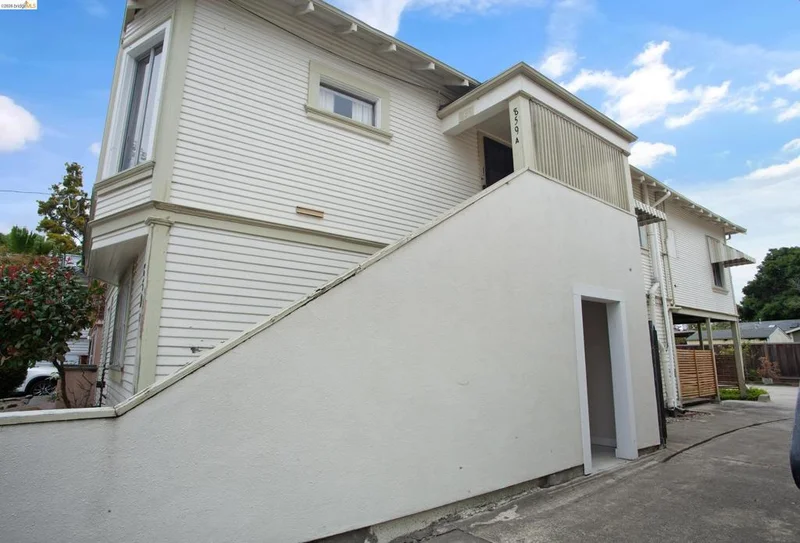 859 52nd Street photo 2