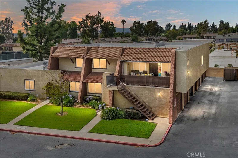12420 Mount Vernon 2D, Grand Terrace, CA 92313