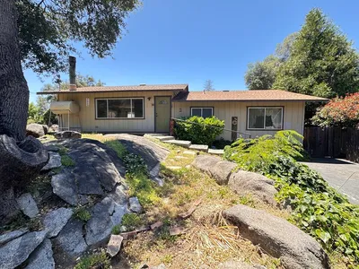19380 Rockridge Way