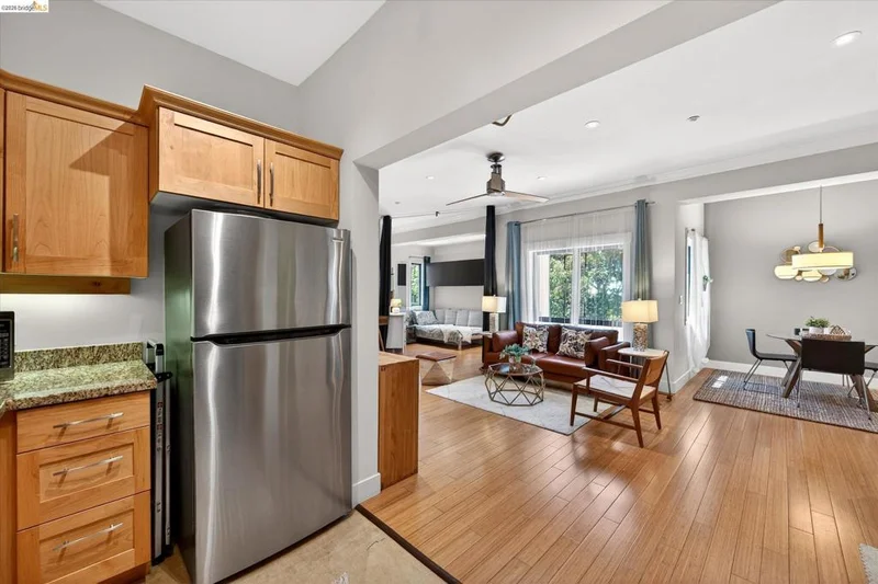 Photo 2 of 574 48th St 403