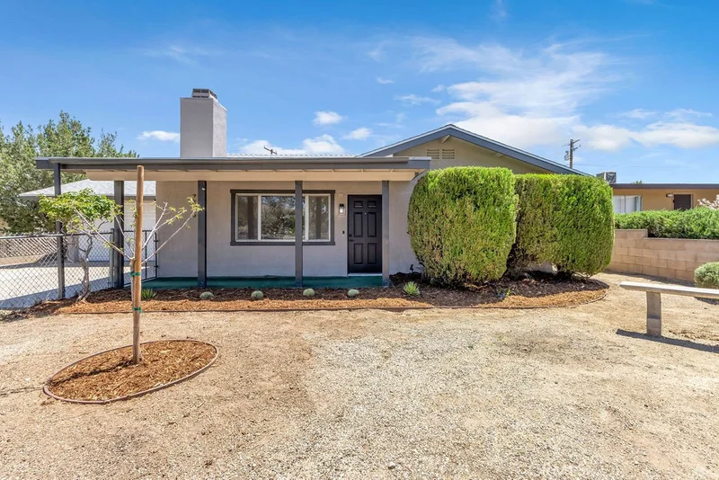 7725 Shawnee, Yucca Valley, CA 92284