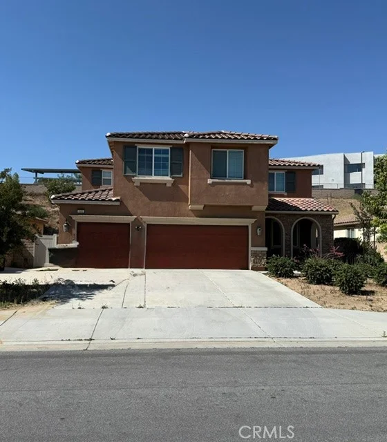 880 Genaro, Perris, CA 92571