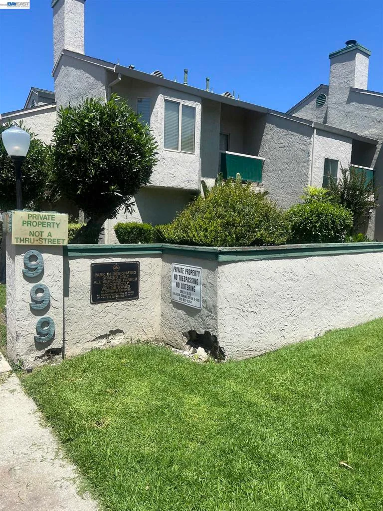 999 Porter Ave 4