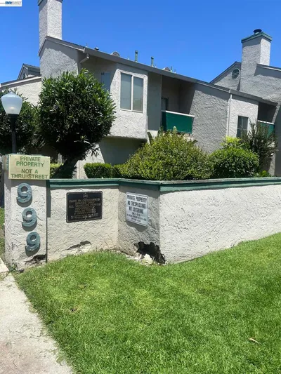 999 Porter Ave 4
