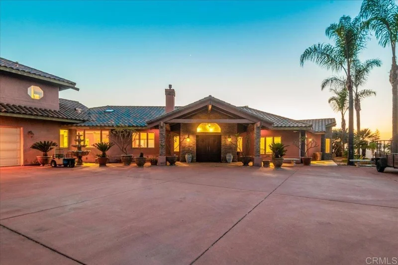3592 Alta Loma Drive