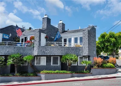 653 Manhattan Beach Blvd. A