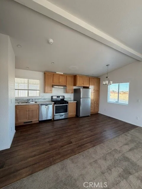 43601 Florida Ave 98 photo 2