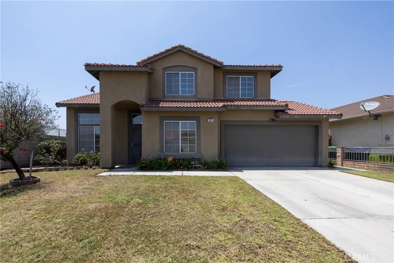 1201 Amador, Colton, CA 92324