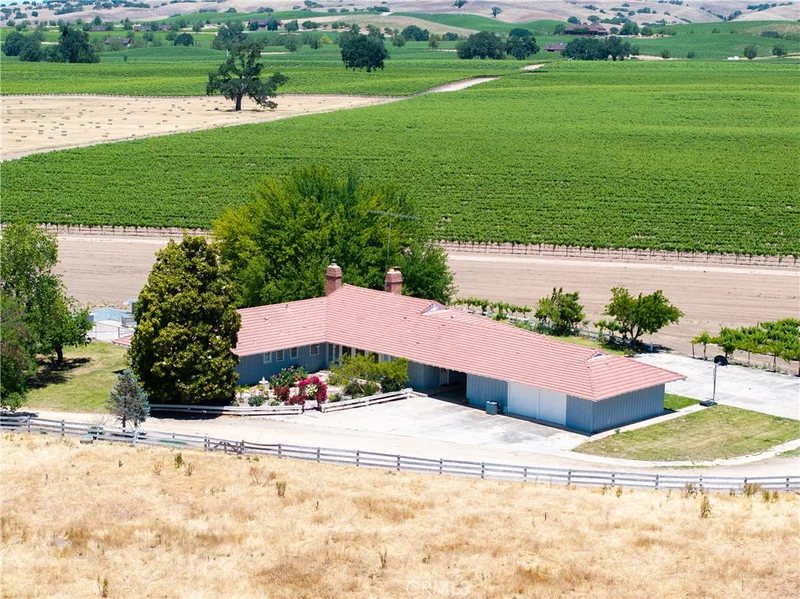 5275 Camp 8 Road