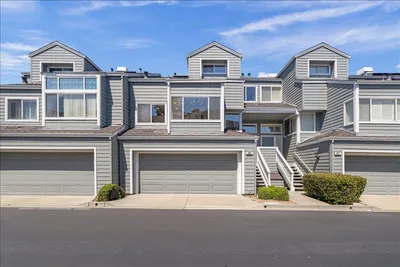 809 Columbia Circle