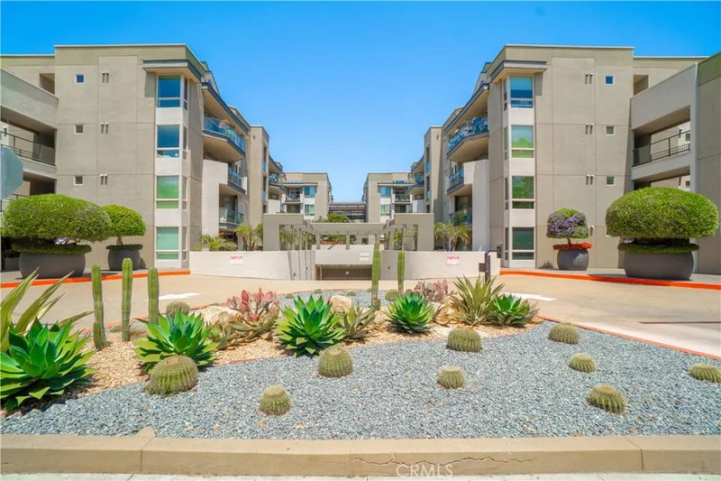 13044 Pacific 118, Playa Vista, CA 90094