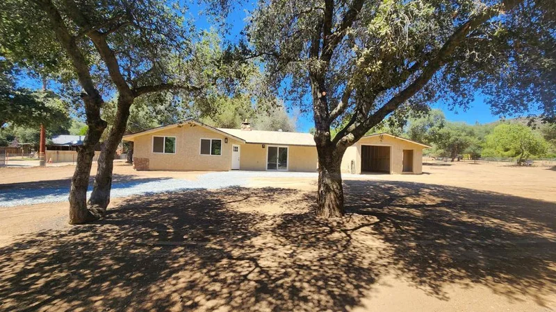 27544 Old Highway 80