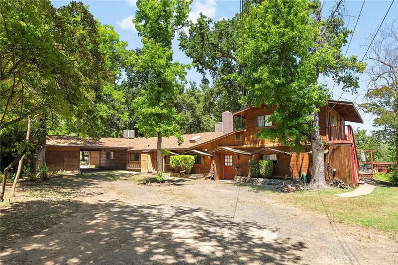 45 Cabana Drive