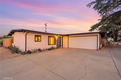 5923 N Edenfield
