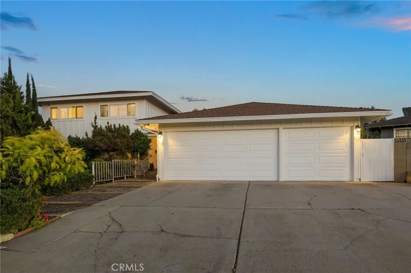 1002 Ashpark, Harbor City, CA 90710