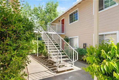 2055 Amanda Way 44
