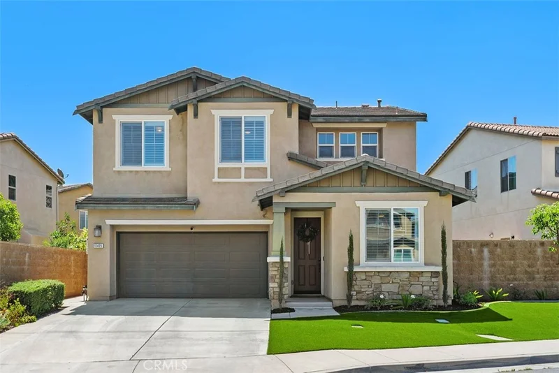 11415 Valley Oak