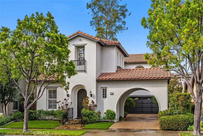 25 Carpenteria, Irvine, CA 92602