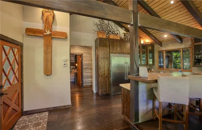 4850 Davis Canyon photo 2