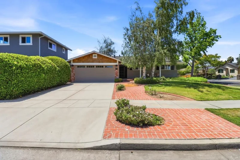 227 Howes Drive, Los Gatos, CA 95032